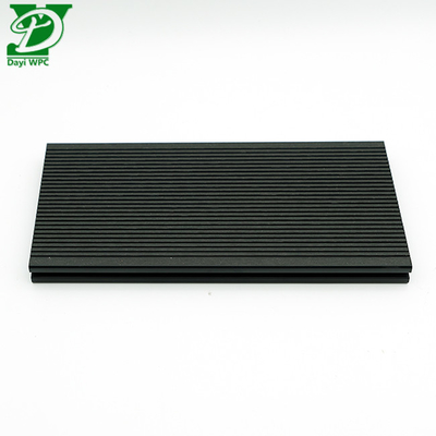 3D Çıkıntılı WPC Çatı Zemini Dışarıya Özelleştirilebilir